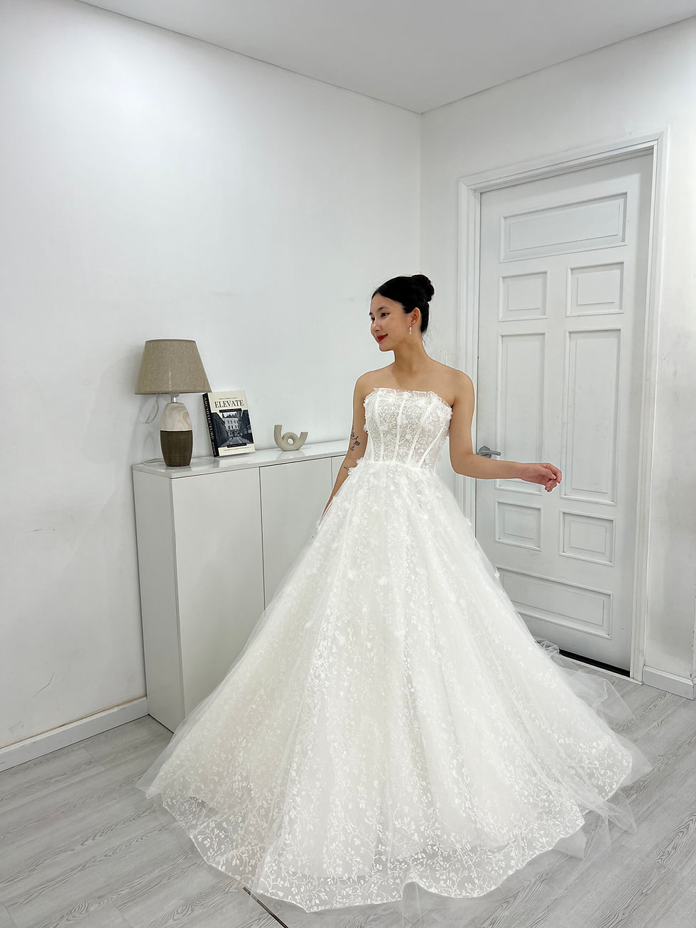Thumbnail: Christa Straight Corset 4D Flowers Lace Skirt Ballgown