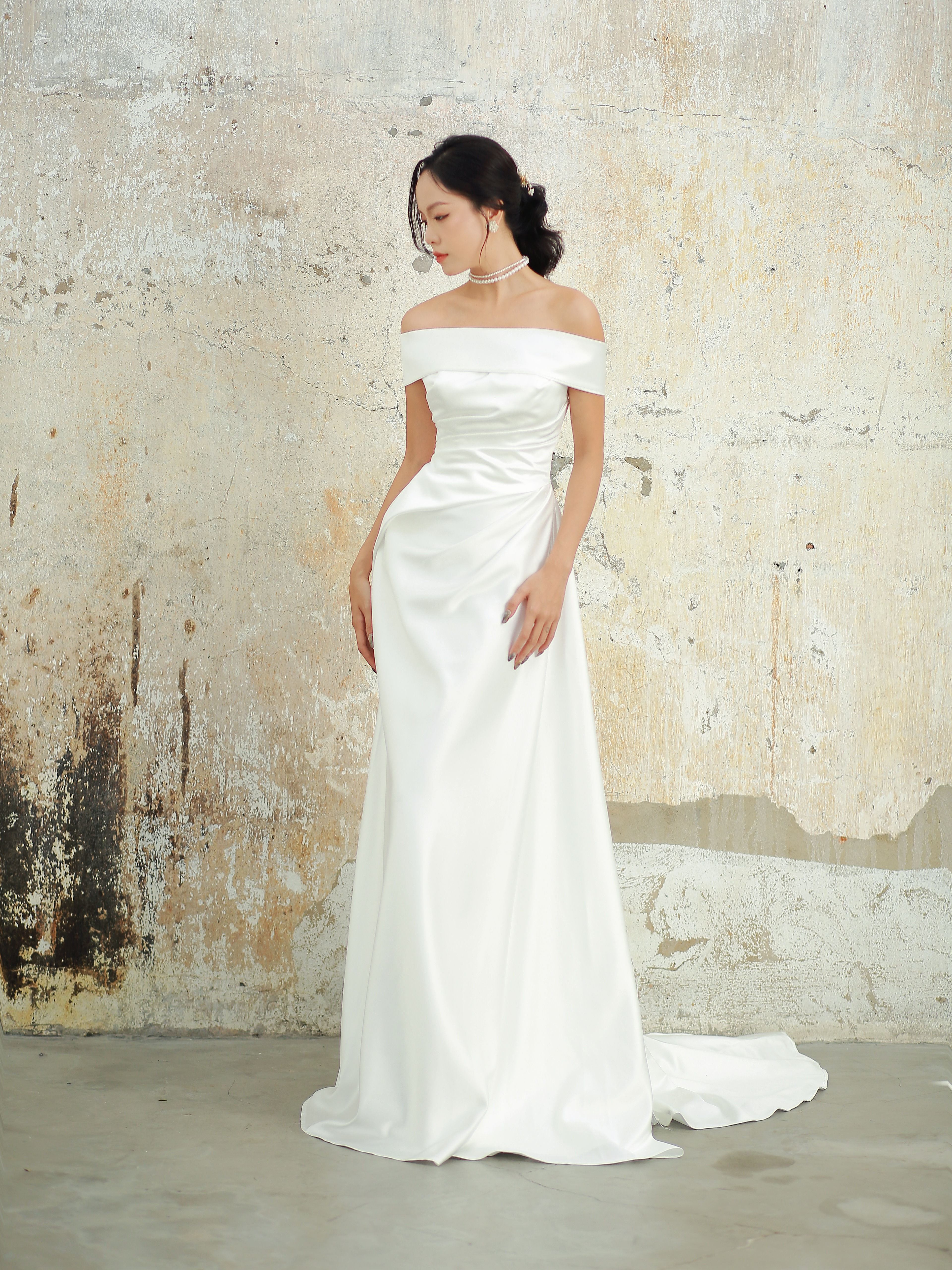 Madie - Sweetheart Fitted Aline Minimal