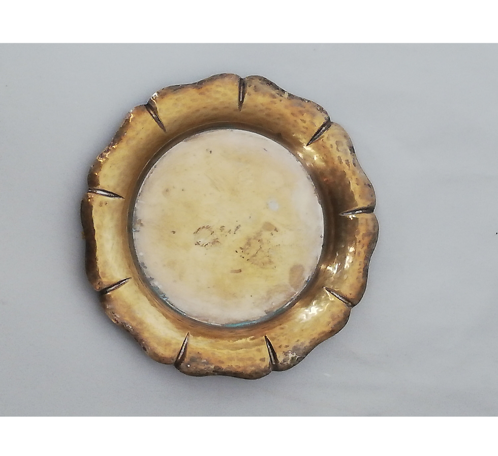 Thumbnail: Hammered gold coasters with vintage patina and elegant storage basket