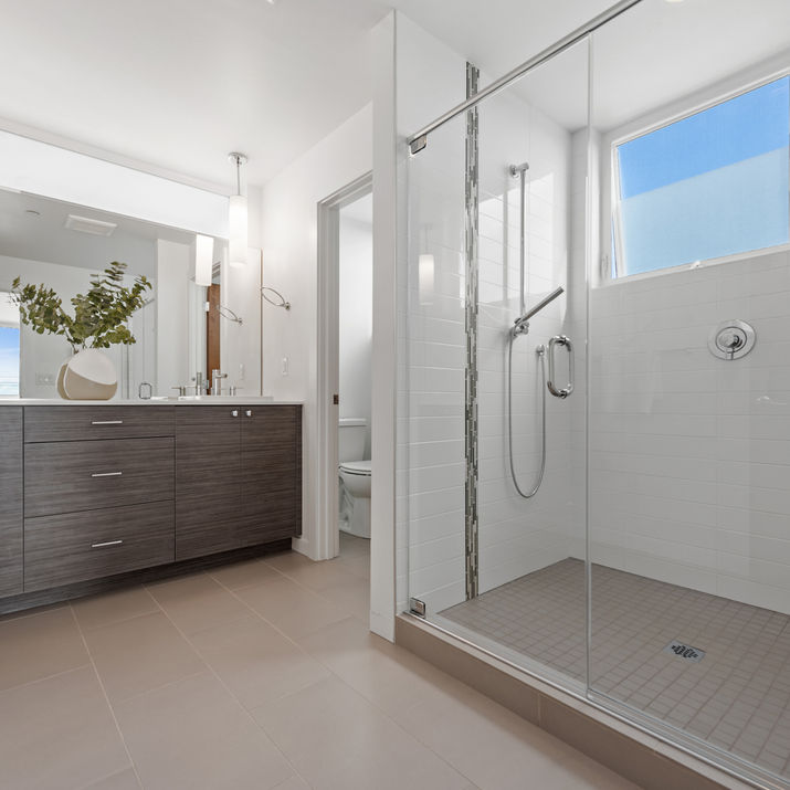 complete home staging and home styling of office, bedroom, living room, kitchen & dining area. The ultimate home staging & home styling solutions for property realtors & home owners