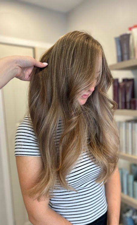 Why Low-Maintenance Hair Colour is Taking Over (And Why Your Hair Will Thank You)