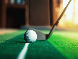 Elevate Your Golf Game with Turf Titans' Premium Golf Artificial Grass