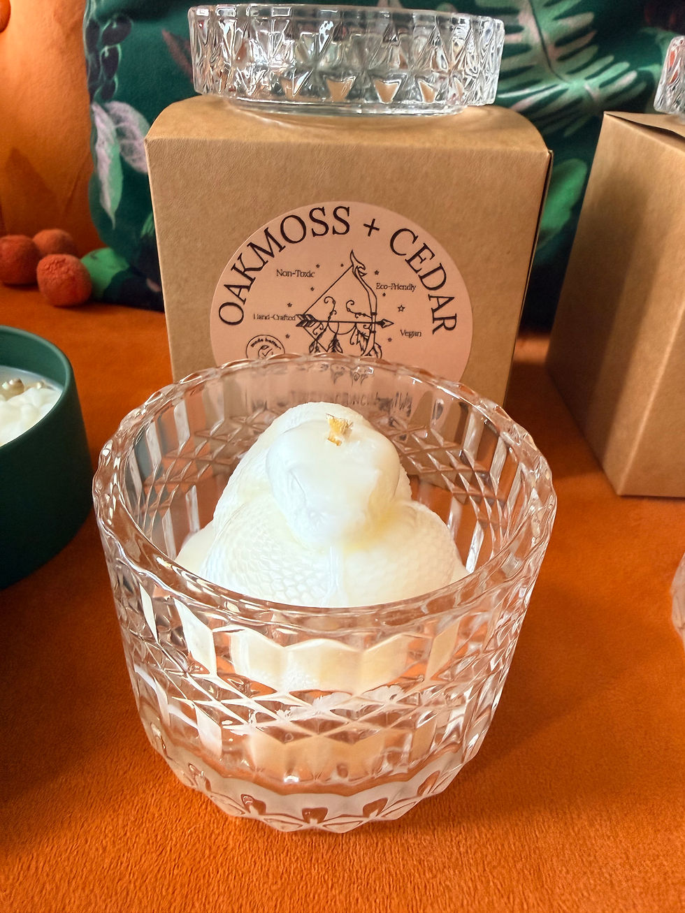 Thumbnail: Oakmoss + Cedar Luxury Candle Collections