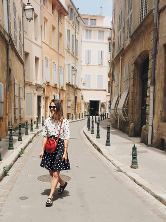 aix en provence france village travel blog