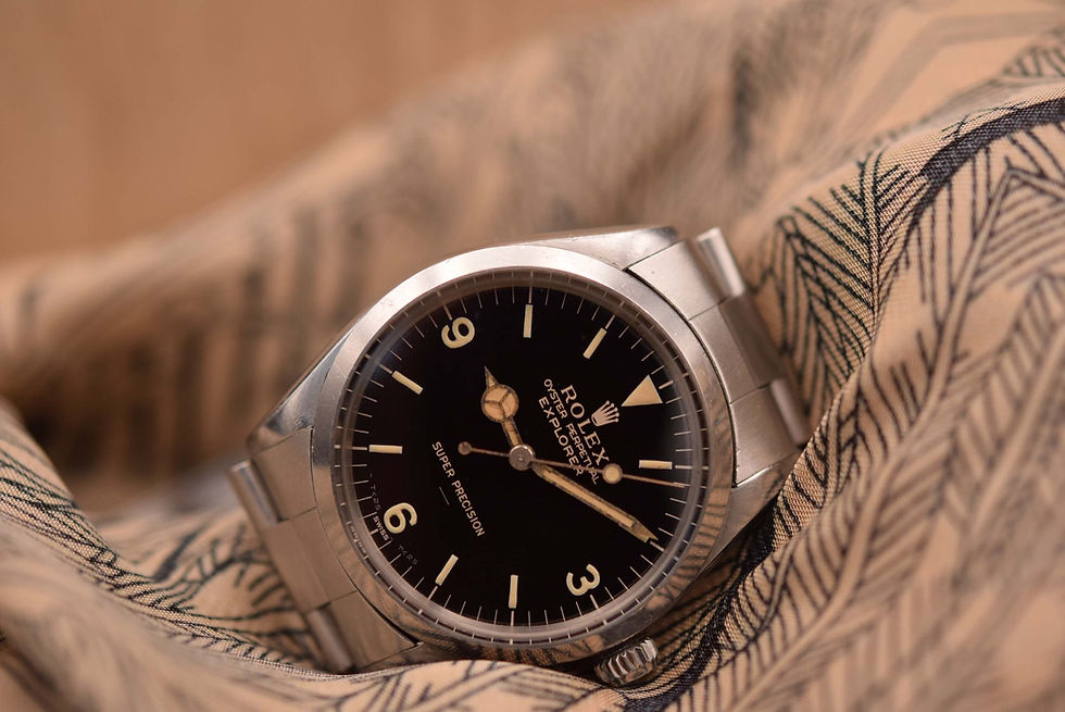 Thumbnail: 1964 Rolex Explorer Super Precision Gloss Gilt Underline 5500