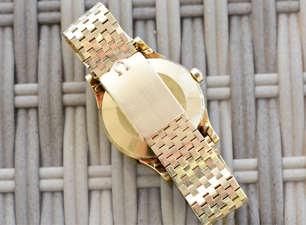 Thumbnail: Stunning 18k Omega Constellation Calendar Deluxe