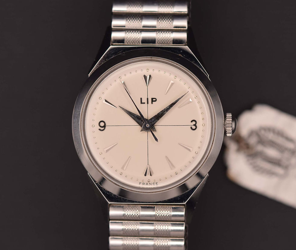 Thumbnail: Rare NOS Lip Montre on Expanding Bct