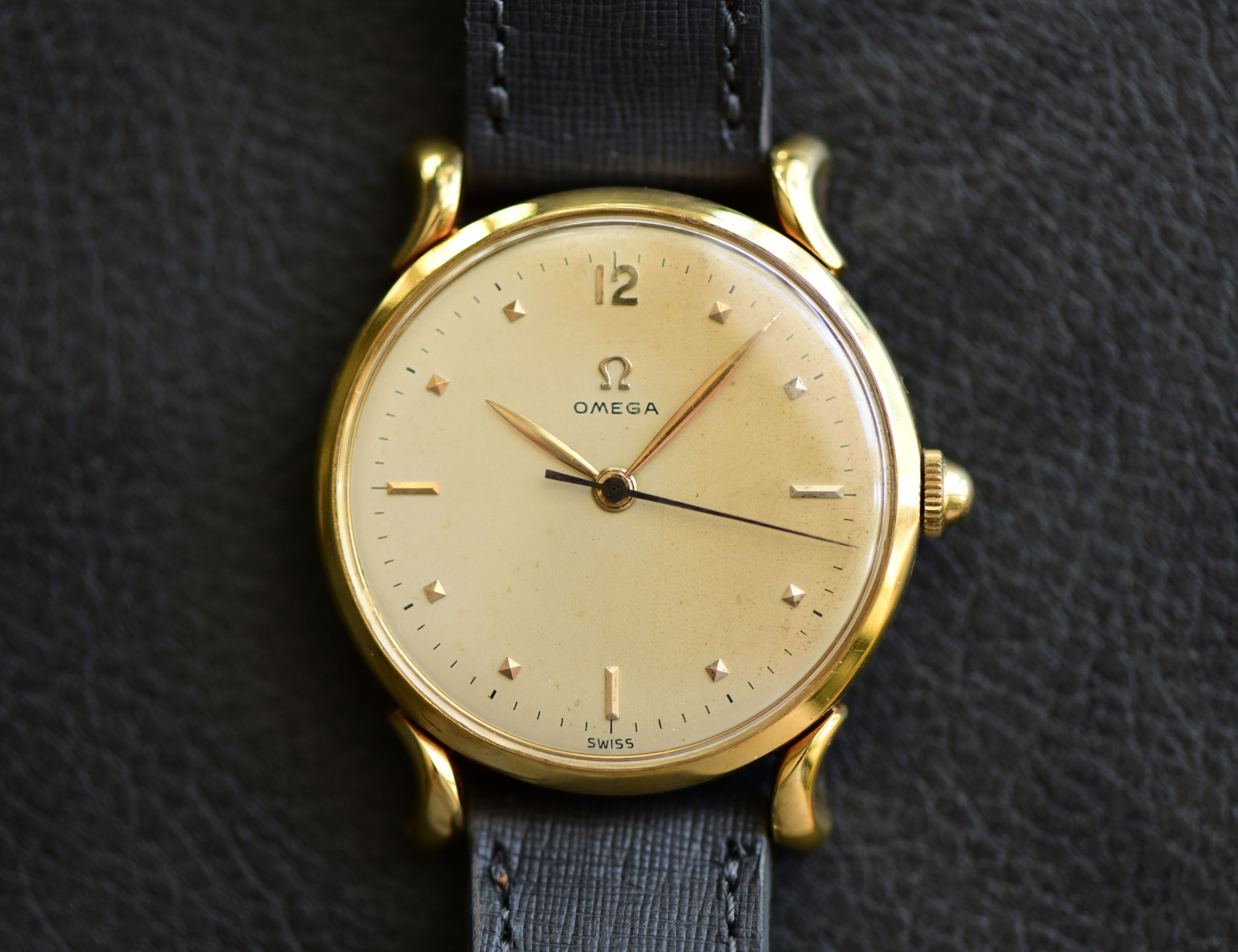 18K Omega Art Deco Jumbo 30T2 "Fancy Lugs"