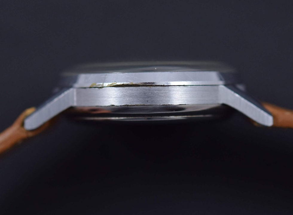 Thumbnail: Angelus 215 Chronograph