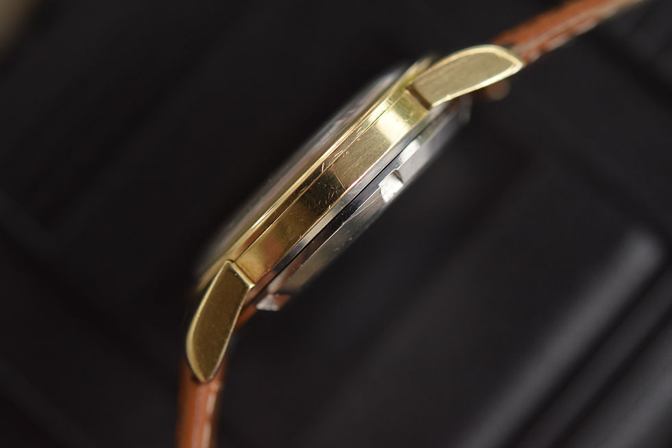 Thumbnail: 1950s Omega Seamaster Honeycomb Bumper 2577