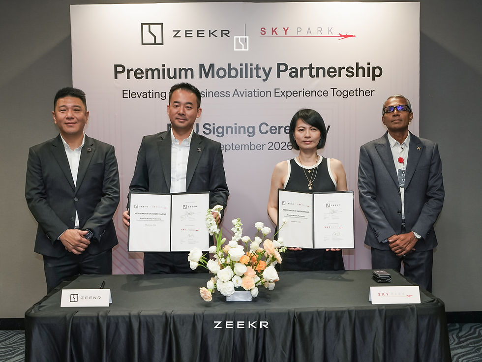 Zeekr 009 di SkyPark Business Aviation Centre Subang
