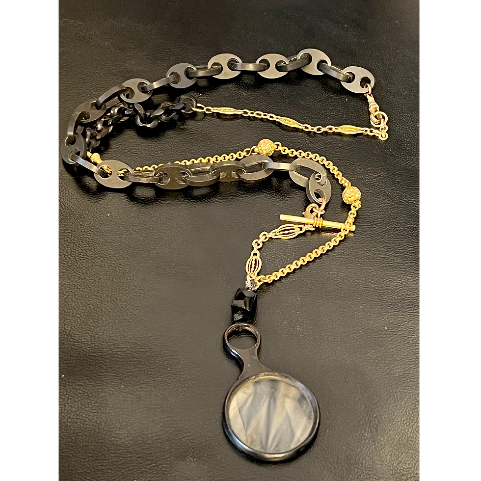 Victorian monocle on mixed chain with Vulcanite