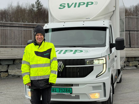 Ny Renault Master med skap og lift