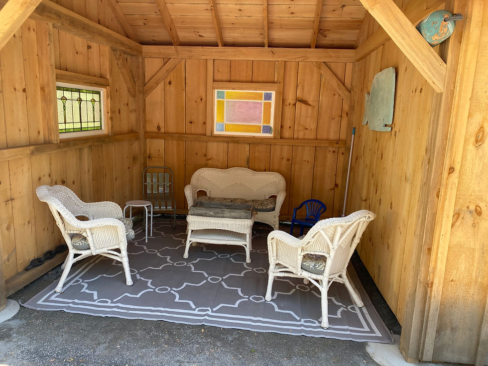 Covered sitting area OOB