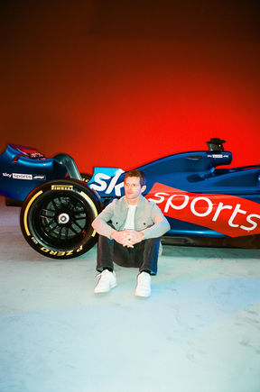 SKYF1_-9