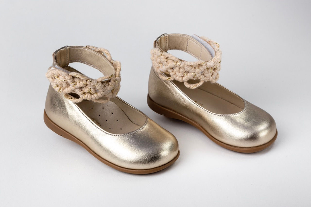 Μπαλαρίνα περπατήματος  boho από χρυσό δέρμα