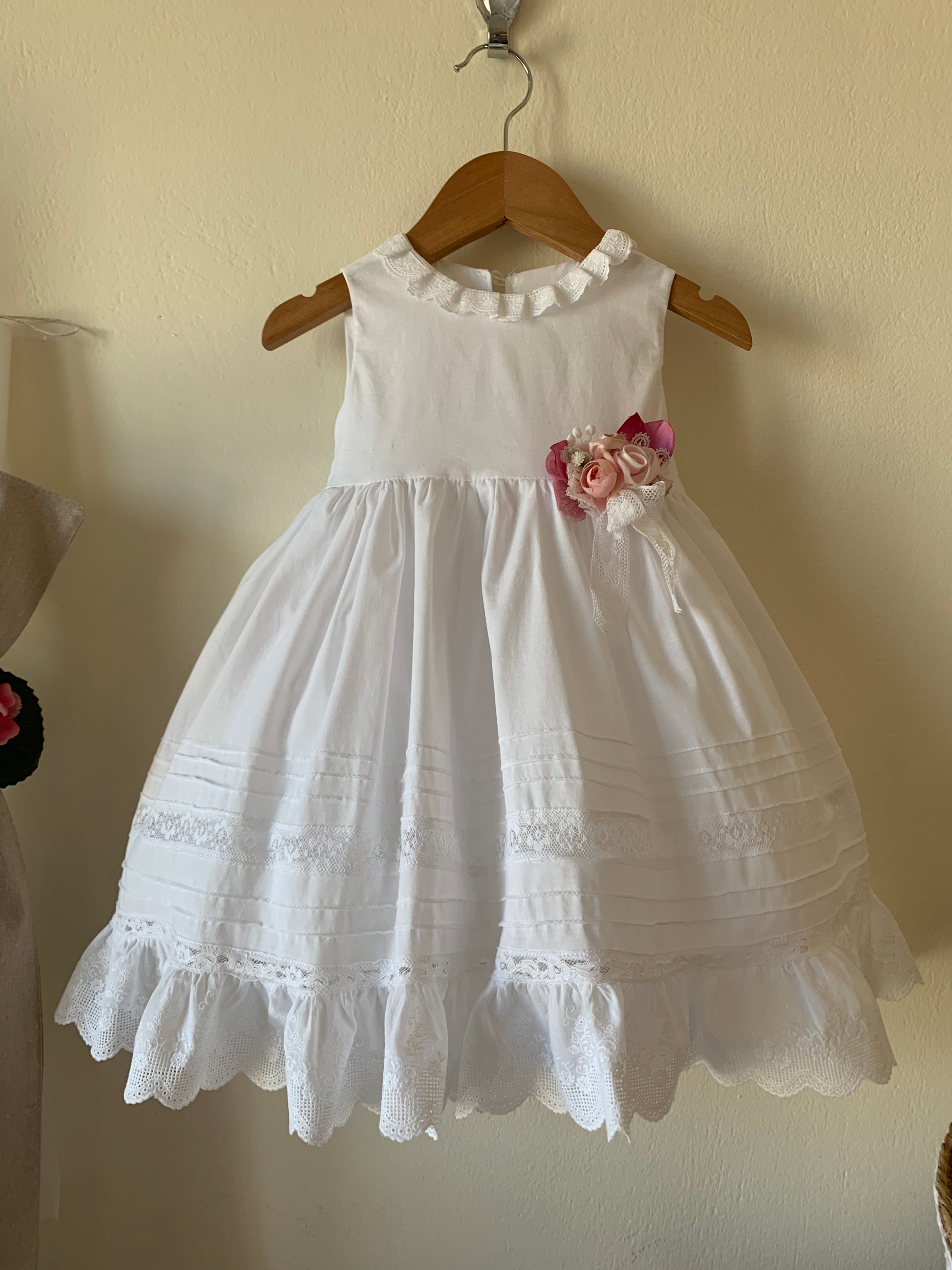 Βαπτιστικό Φόρεμα Βάτιστα Βολάν Στρίφωμα