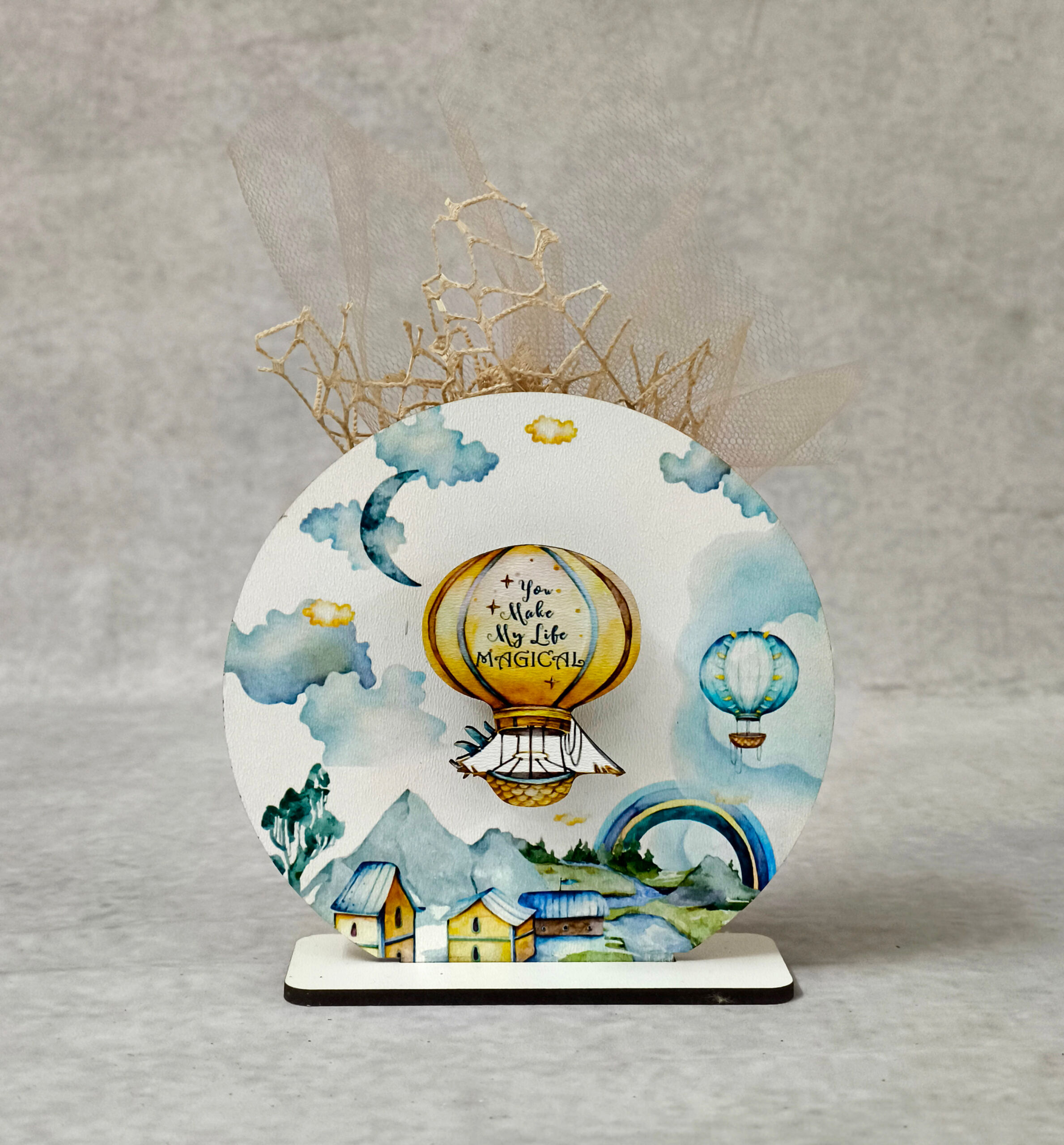 Μπομπονιέρα βάπτισης με θέμα αερόστατο.