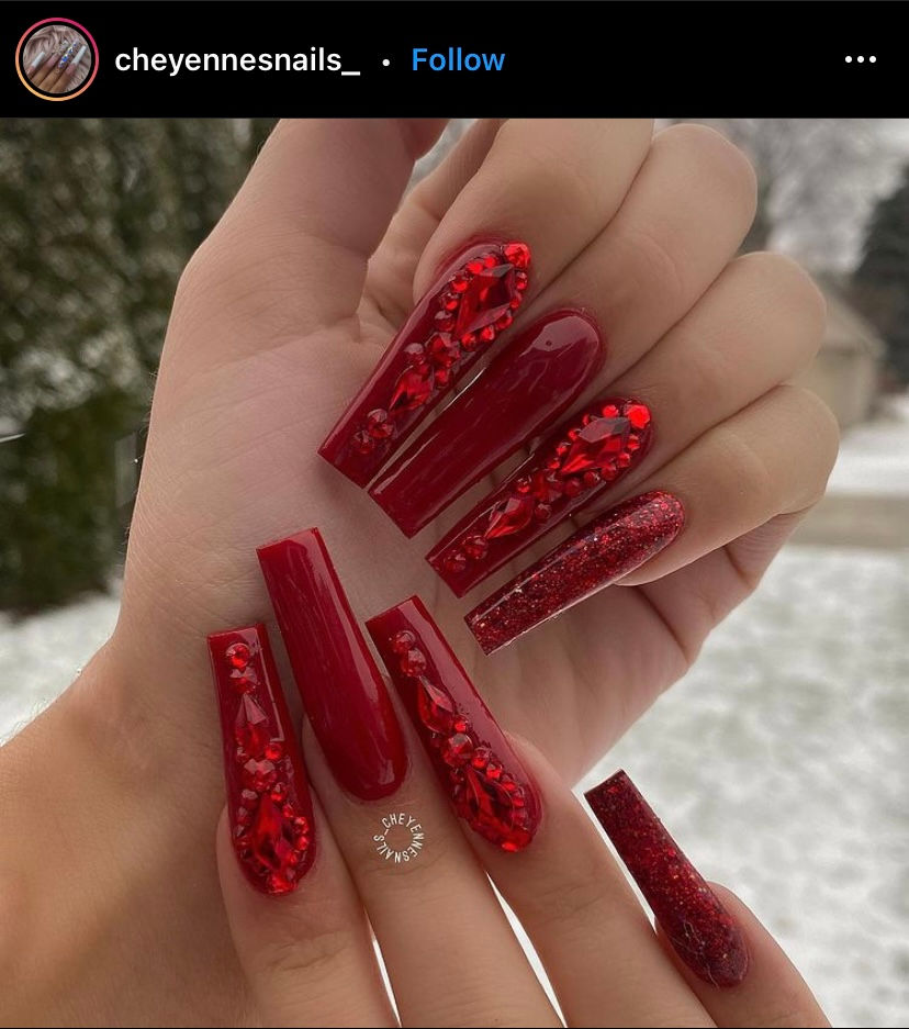 Coffin valentine's day nail art designs 2020 29 Valentine's Day Nails for 2021