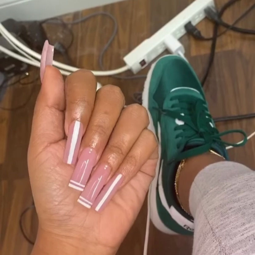 30 Beautiful Acrylic Nail Designs for 2021