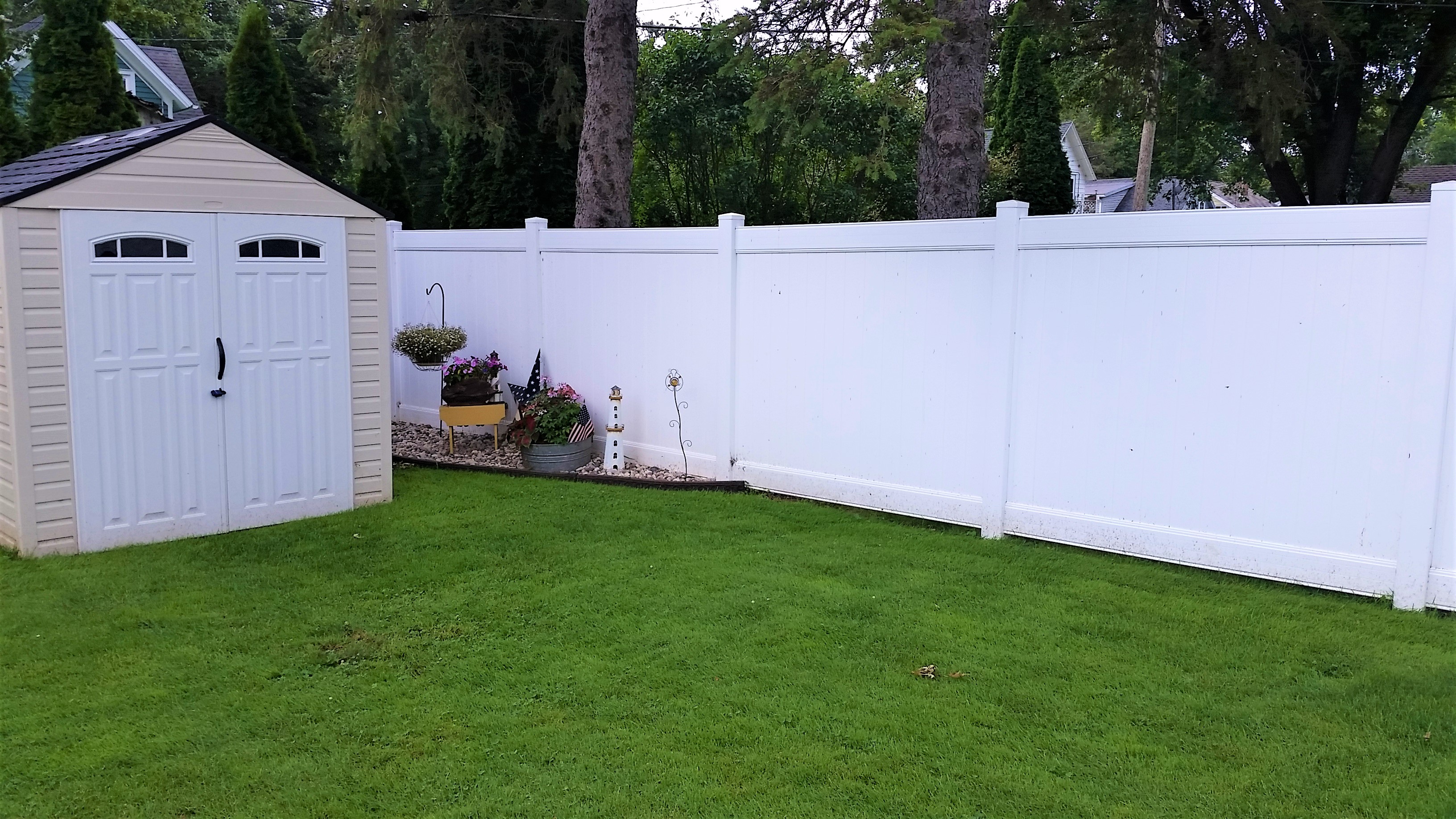 Vinyl Fence Installation