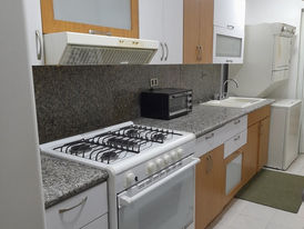 alquiler apartamento en caracas en Santa Fe Sur de 102 mt2 en oferta en www.managerinmobiliario.com en alianza con www.tunuevoinmueble.com alquila Saul Sunico