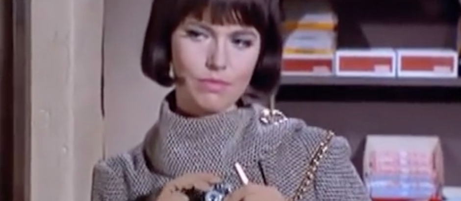 #39. "Getting Smarter" with Agent 99 Barbara Feldon and Her Modeling for Pauline Trigère 