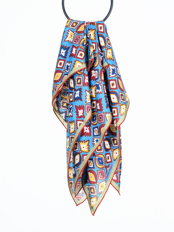 Cashmere Foulard | The CELEST edition | Camu-camu | Barbara Wagner