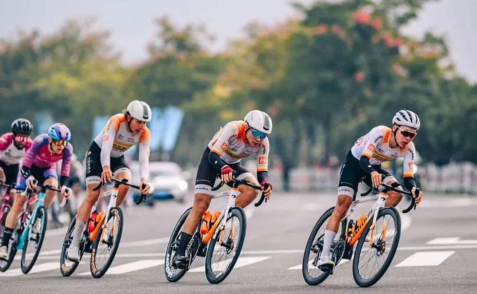 骑乐讯 | “航特杯”2025环漳河国际公路自行车赛圆满收官,雅加达车队约桑迪·达尔马万夺第二赛段,卡勒姆·奥米斯顿获总冠军