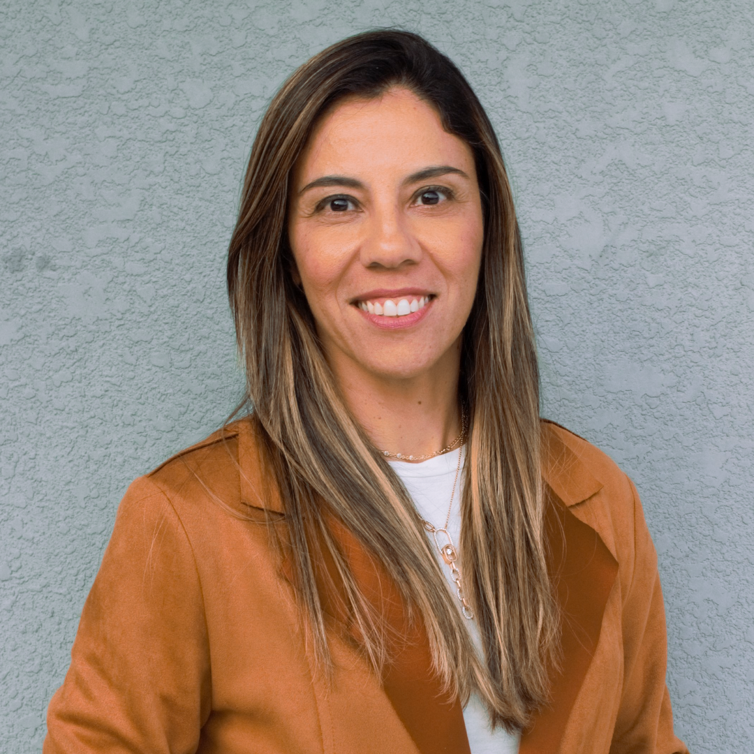 Foto em colorida de Carla Moreira, participante dos depoimentos EuAlan.