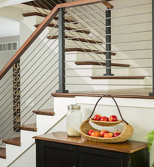 stainless-steel-rod-railing-for-stairs-viewrail-img~3ca1b06e096e72ca_14-1055-1-f3313b8.jpg