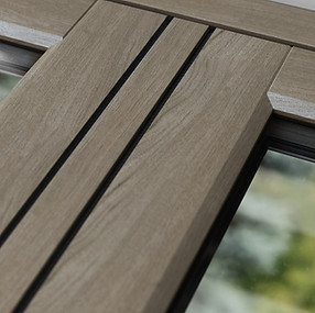 Flush-sash-casement-window-close-up.jpg