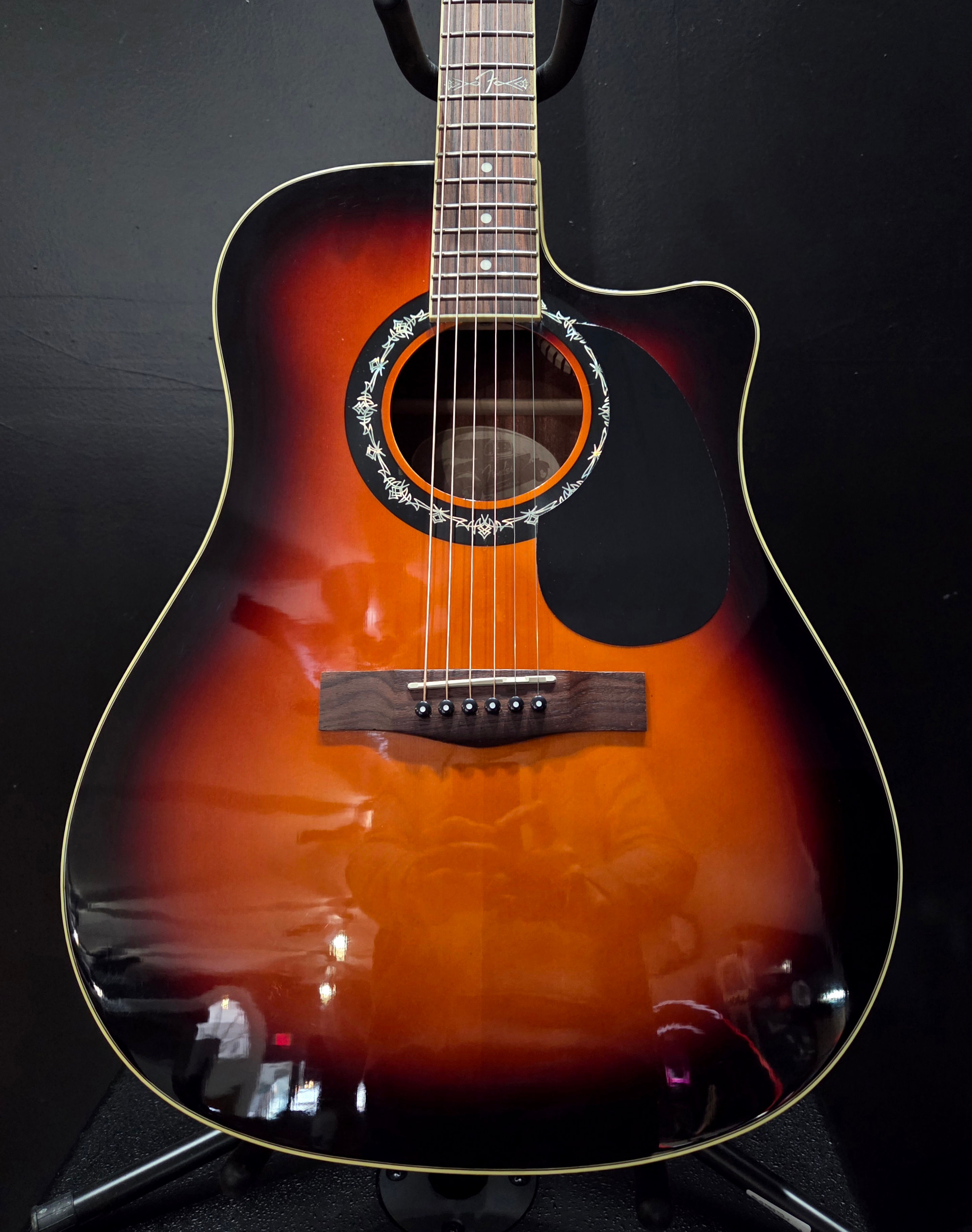 Fender: T-Bucket 100CE 3-Color Burst