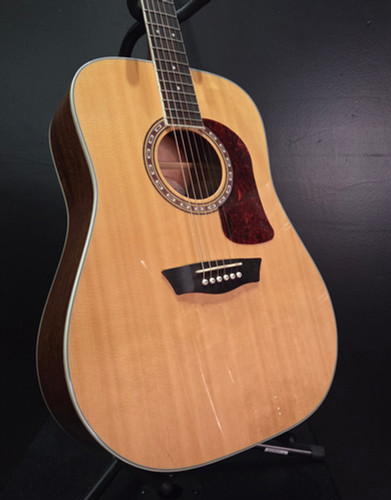 Washburn: HD 10-S0, Solid SpruceTop Dreadnought | Ravenhouse Guitar