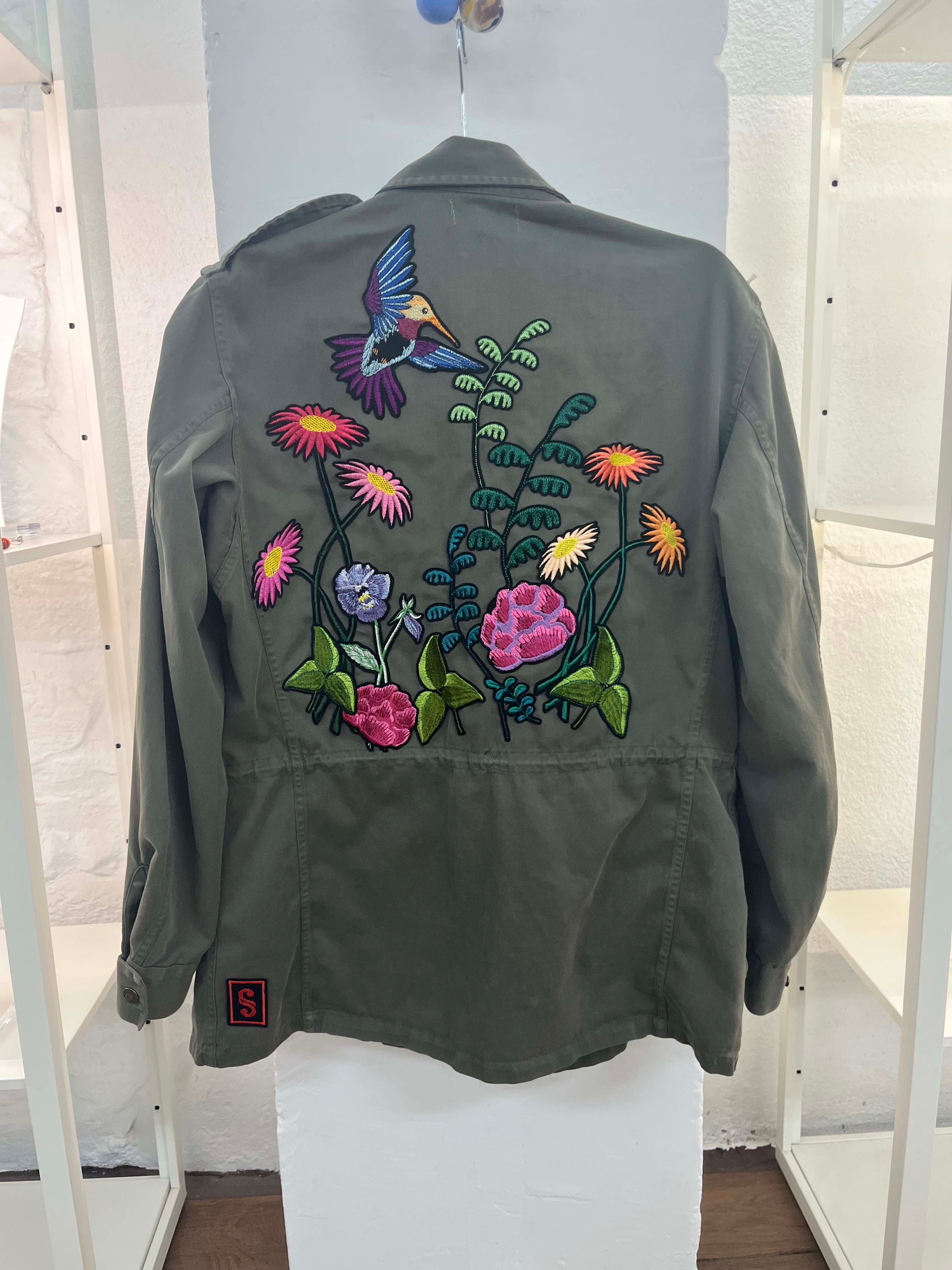 Veste Militaire Champêtre et Rouge Gorge