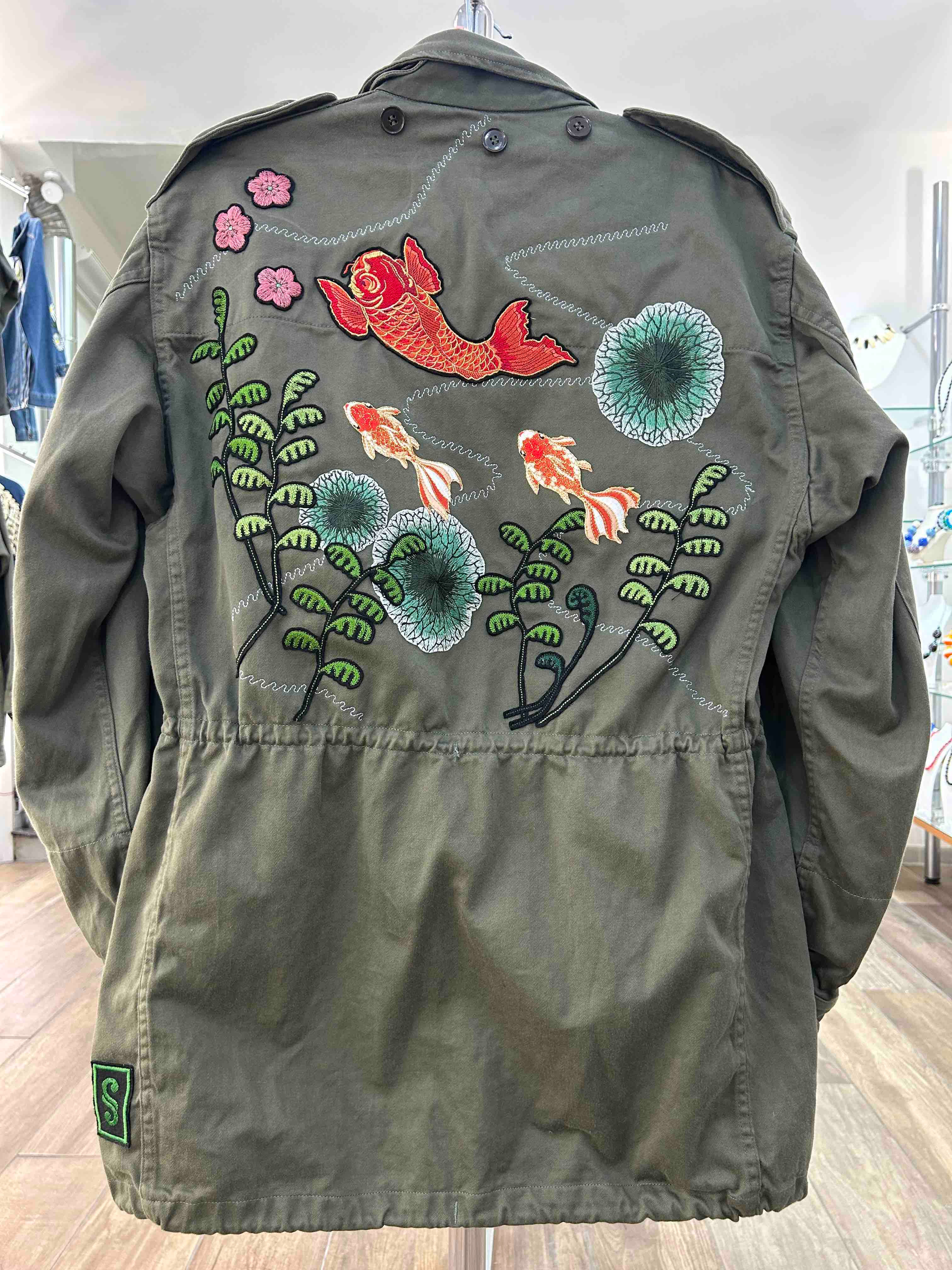 Veste Militaire Carpe Koi et Nénuphars