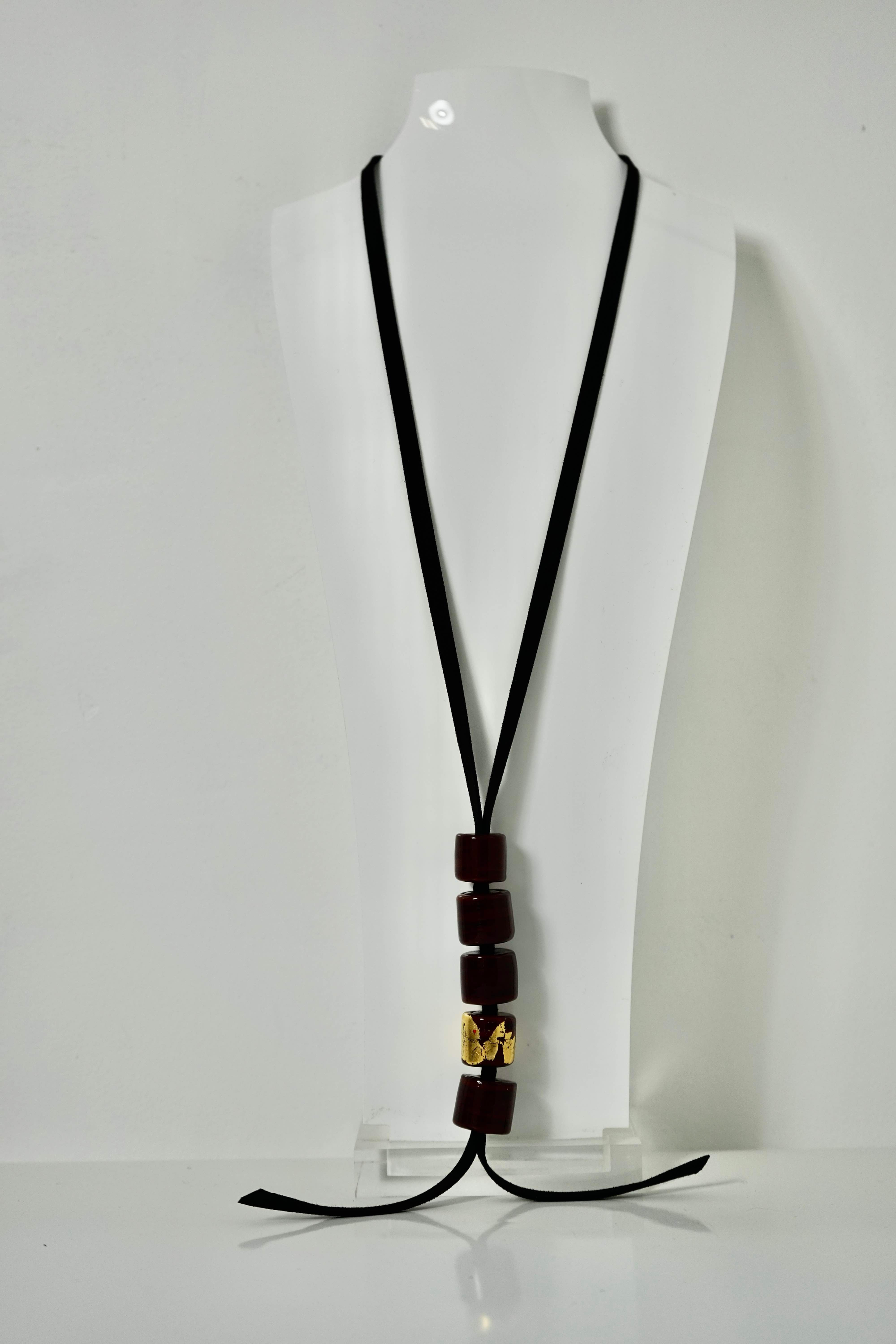 Sautoir Totem Bordeaux et Or