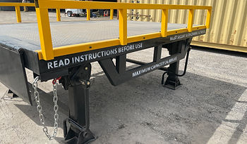 9.5 foot lond platform for loading trucks. Extension to ramps