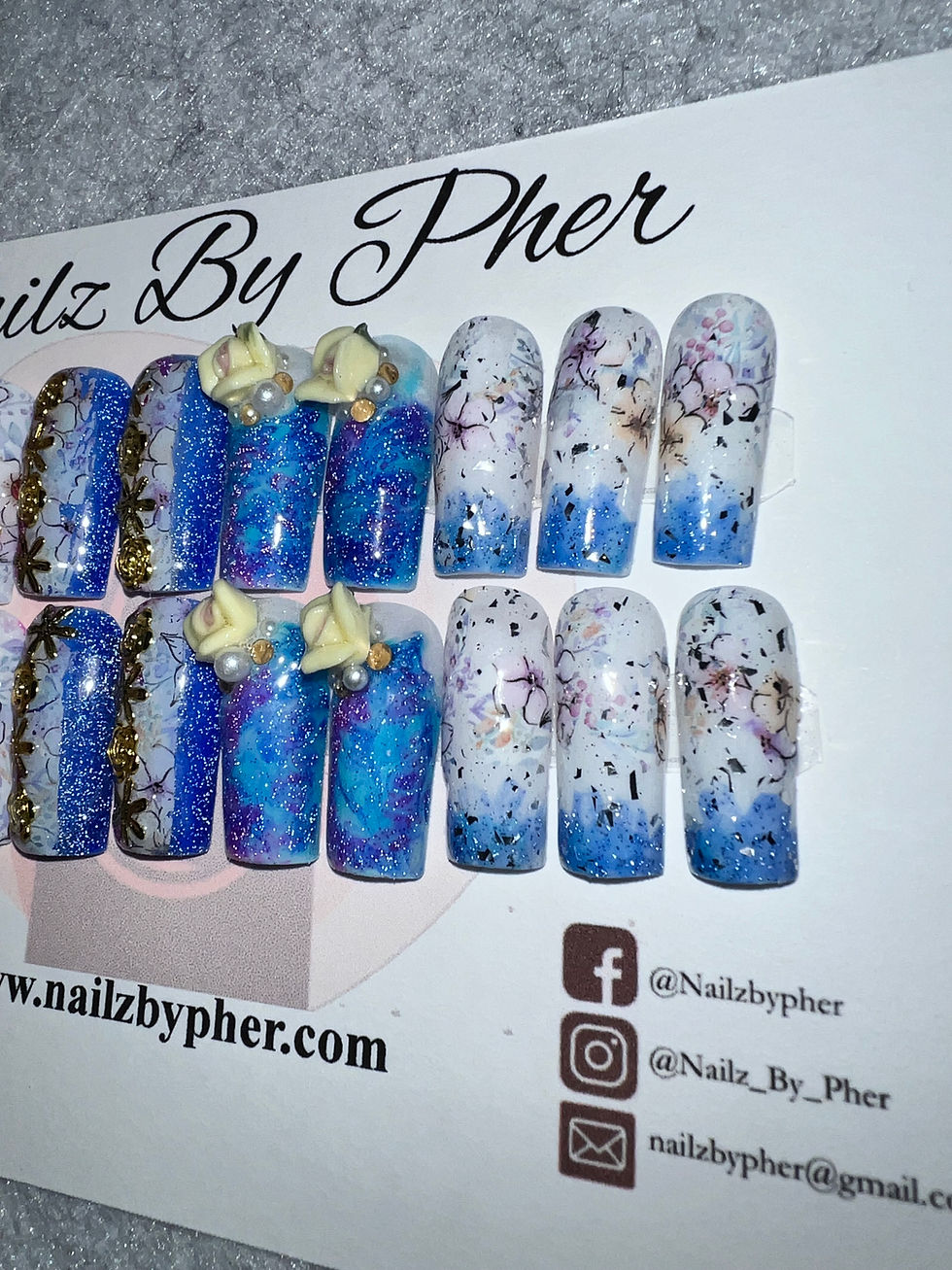 Thumbnail: Blue Bloom Flash | Freestyle Collection