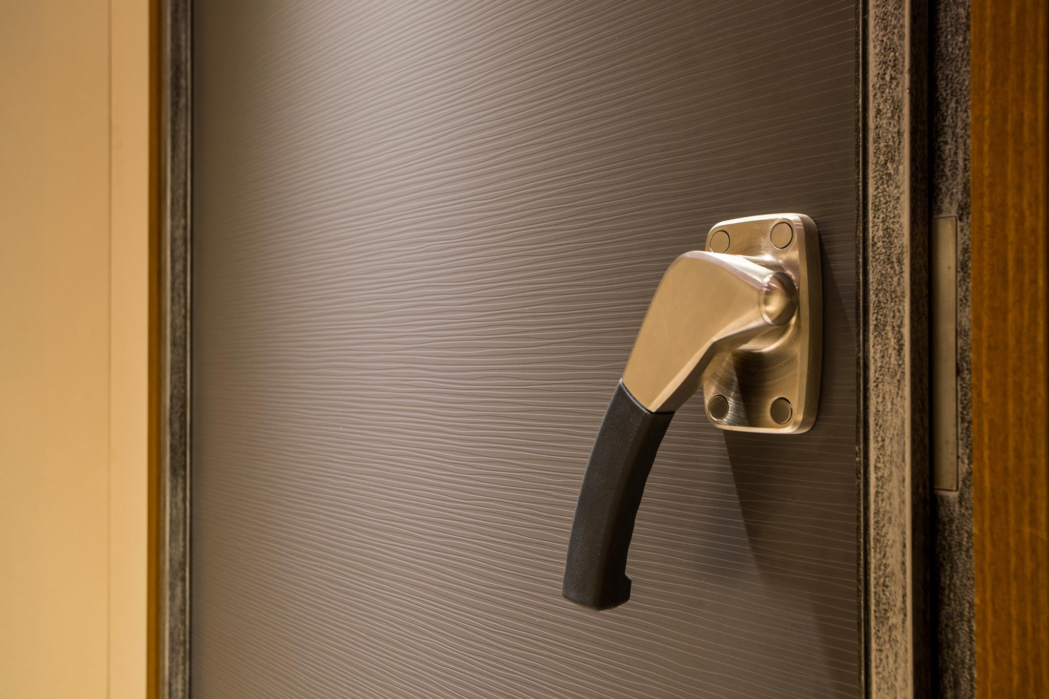 Acoustic Door Handle Weider Since 1975
