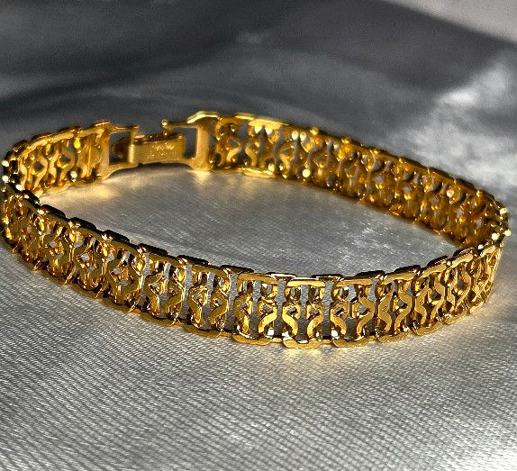 Napier Goldtone Link Bracelet