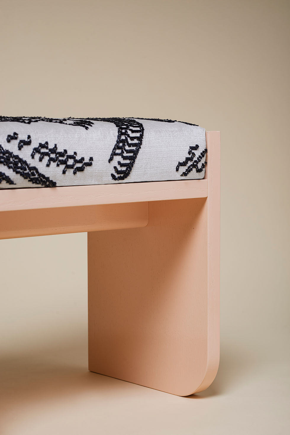 Miniaturbild: .flow Hocker - Stoff C