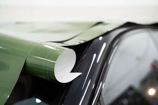 Gloss colour wrap completed by MintGroom
