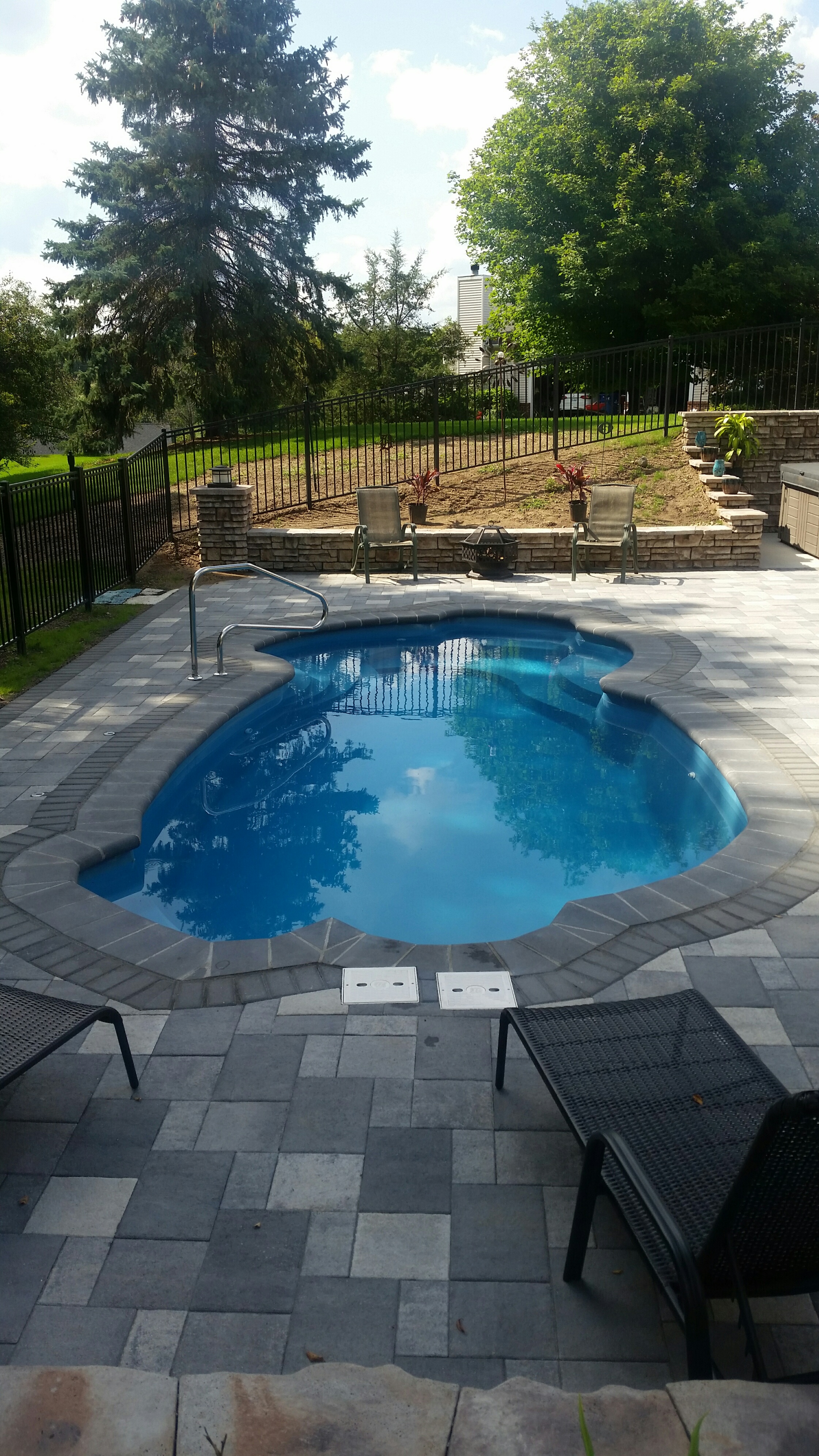 St. Clair Fiberglass Swimming Pool