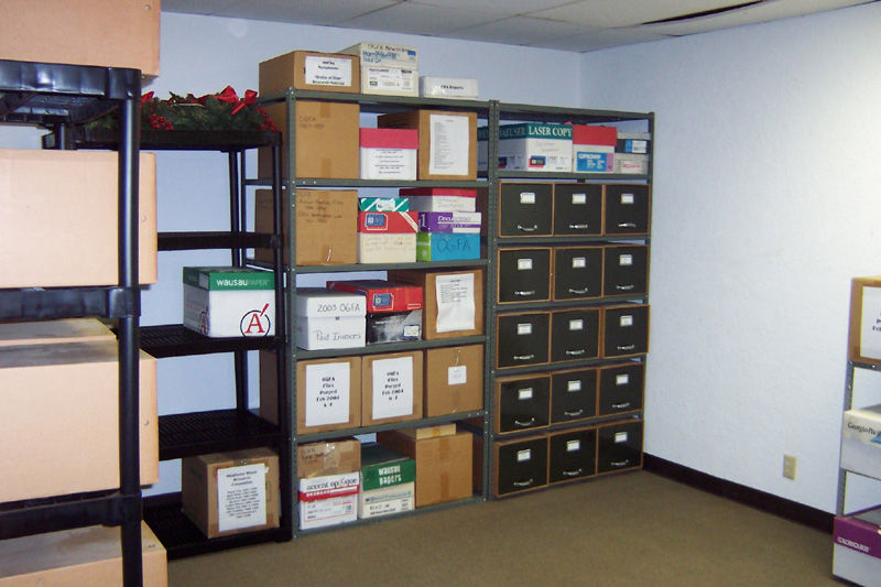 B_BACK_OFFICE_or_STORAGE_ROOM.jpg