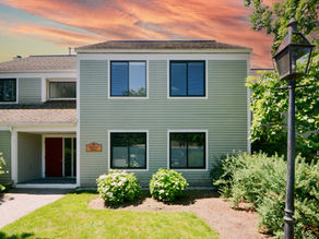 Just Listed!! 2 BR, 2 BA Concord Greene Gem!
