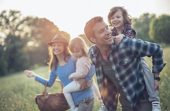 Giovane Famiglia