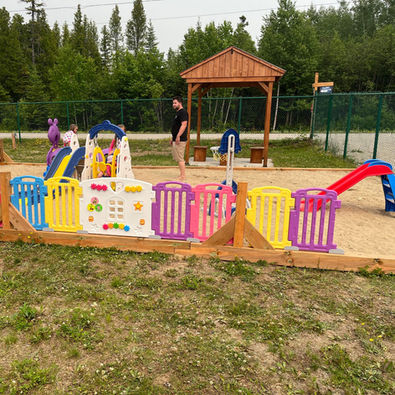 Aire de jeux colorée pour bébé