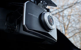 Dashcam and installation mounted on the windshield no wires