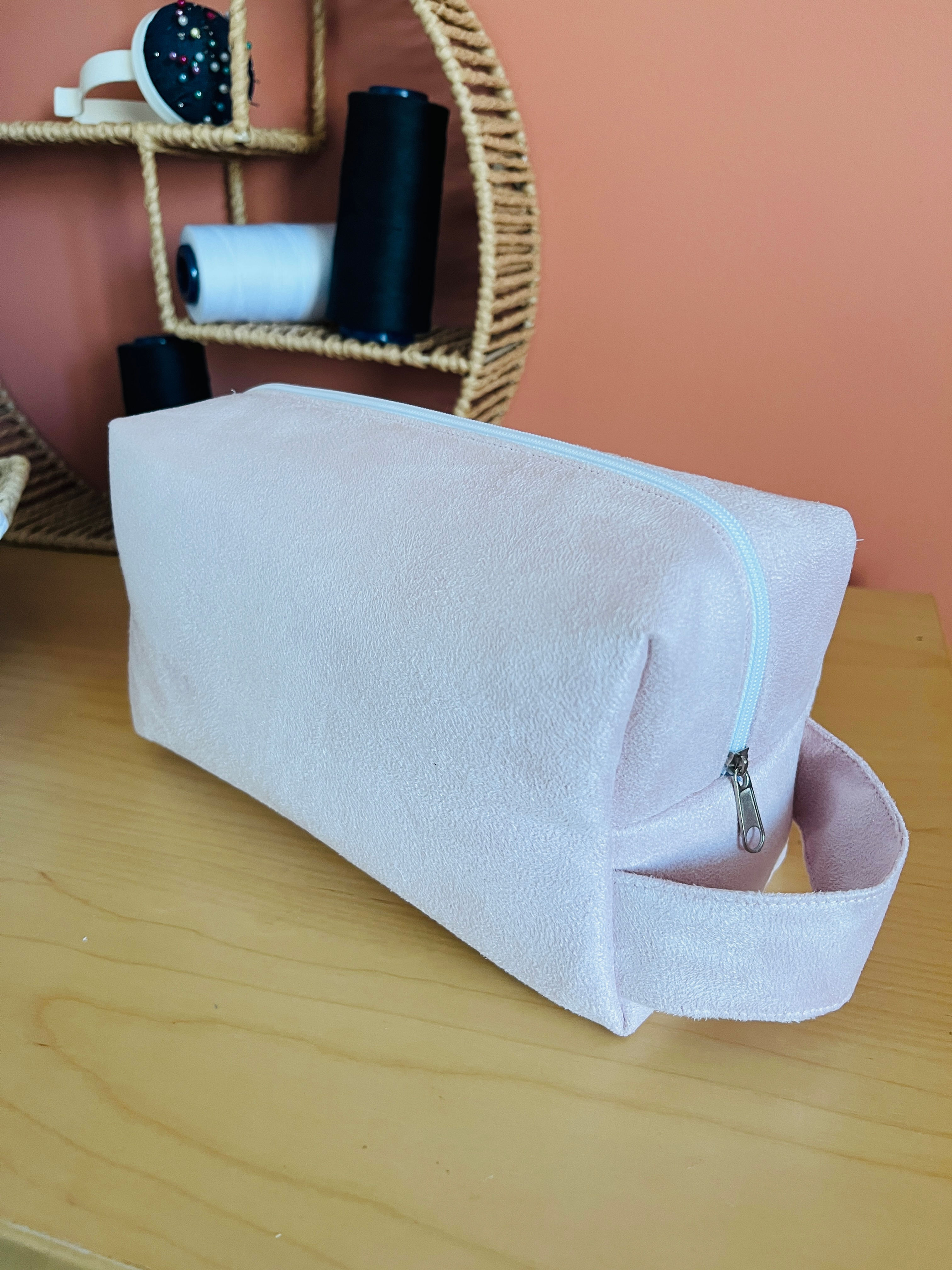 trousse de toilette en textile recyclé